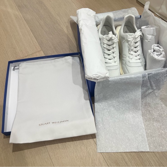 Stuart Weitzman Chunky White Sneaker US9 - Picture 3 of 12